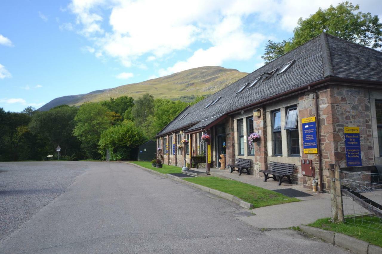 Blackwater Hostel *
